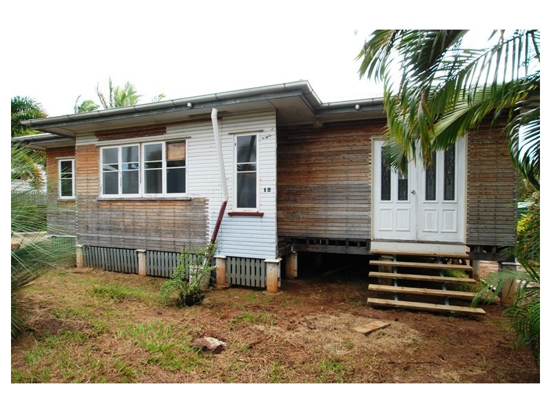 12 Russell Street, Caboolture QLD 4510
