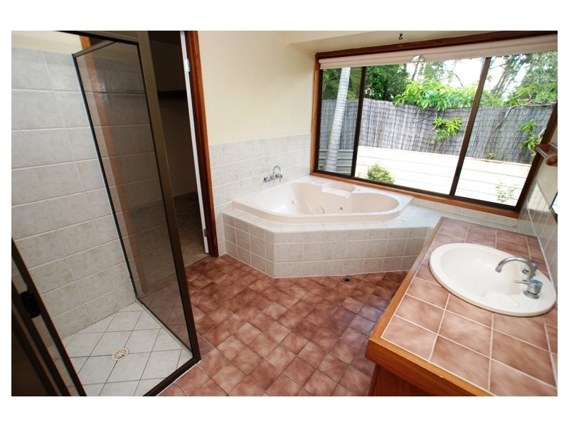 1 Acacia Street, Deception Bay QLD 4508
