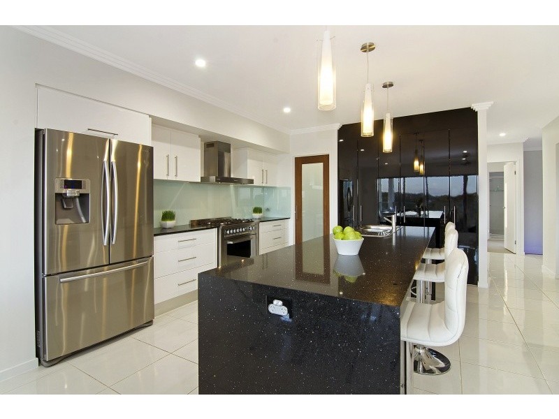 23A Tathra Street, Stafford QLD 4053