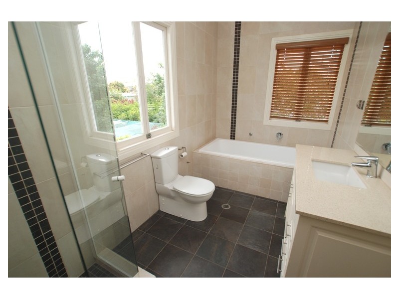 1 Hickson Road, Deagon QLD 4017