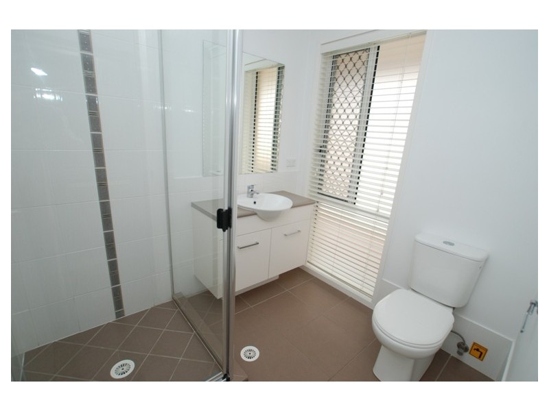 101 Cowie Road, Carseldine QLD 4034