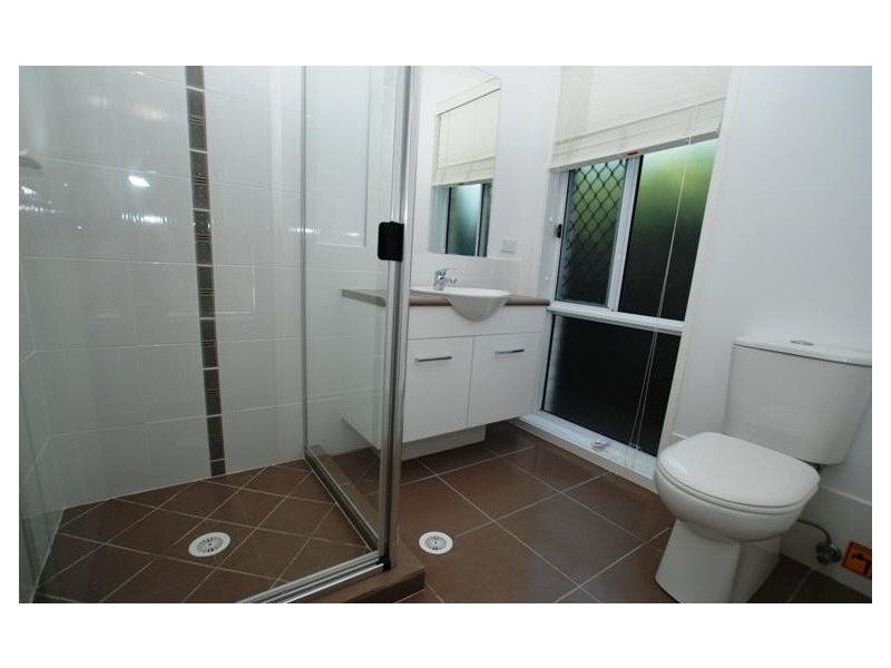 99 Cowie Road, Carseldine QLD 4034