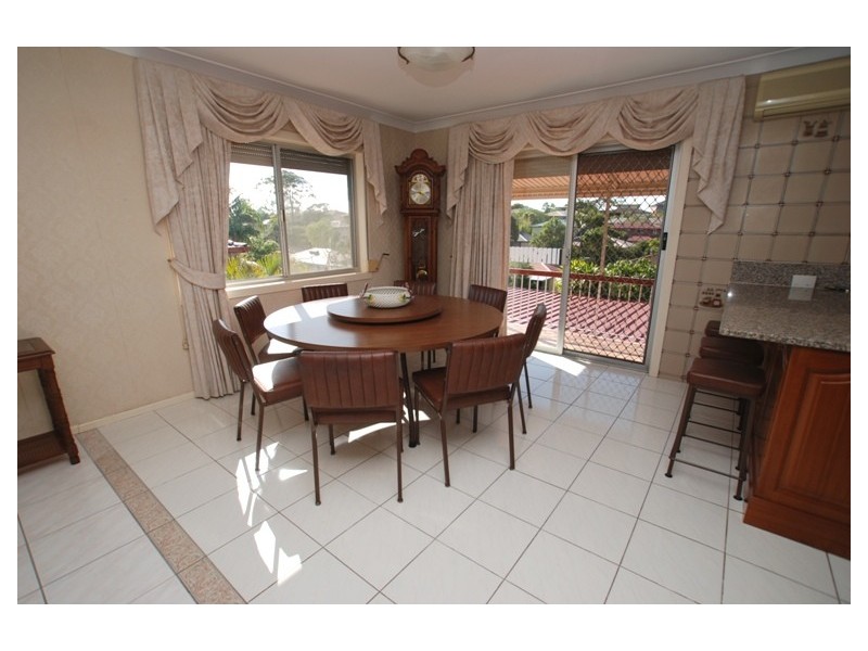 16 Raglass Street, Everton Park QLD 4053