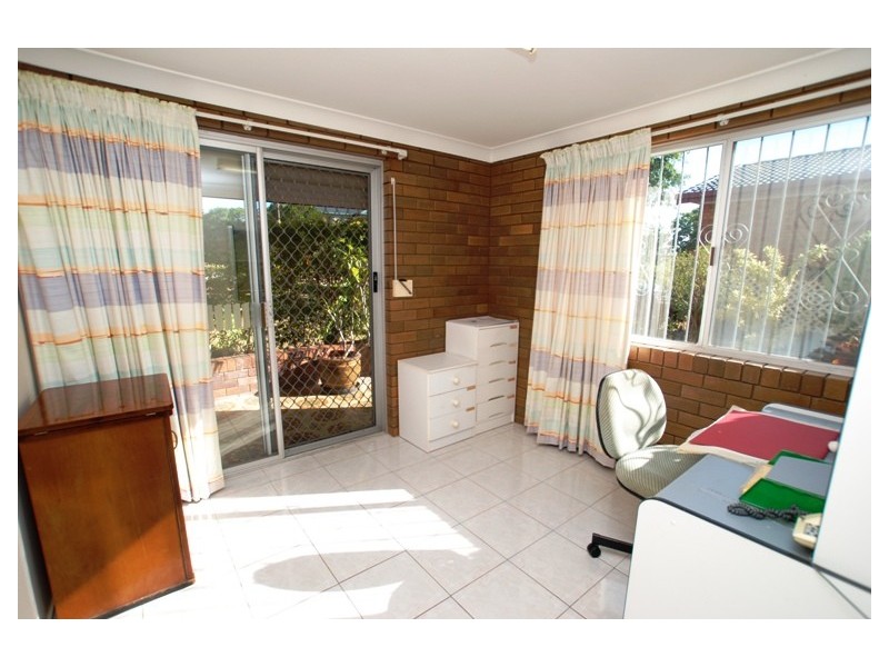 16 Raglass Street, Everton Park QLD 4053