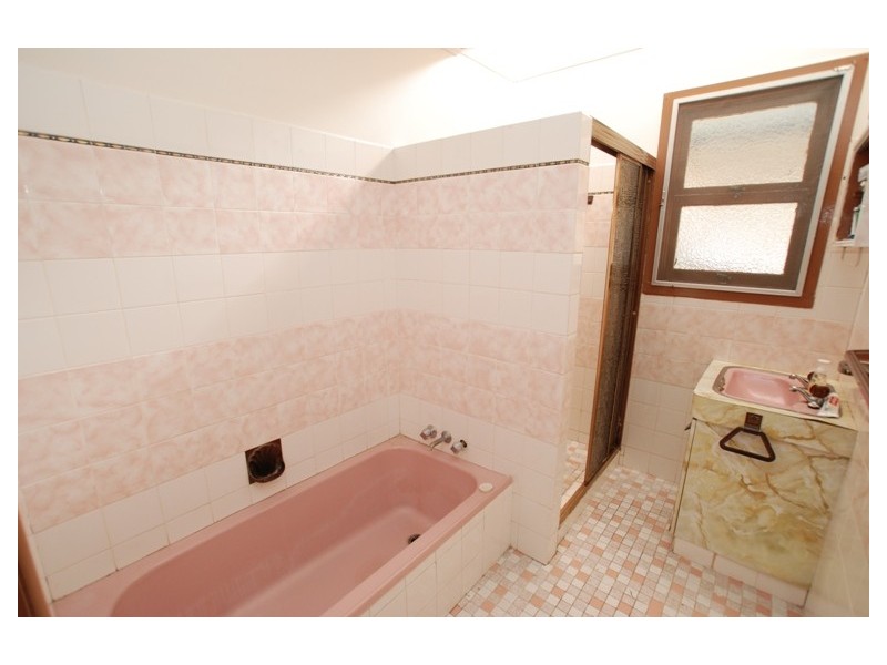 8 Henwood Street, Aspley QLD 4034