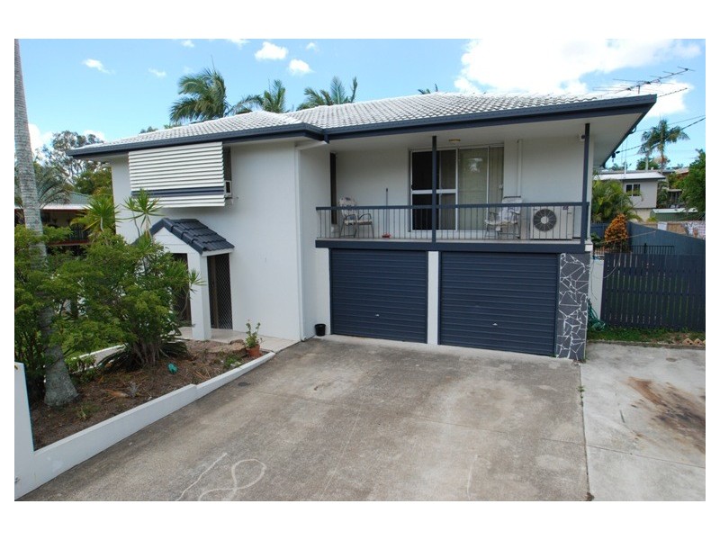 18 Hampshire Terrace, Albany Creek QLD 4035