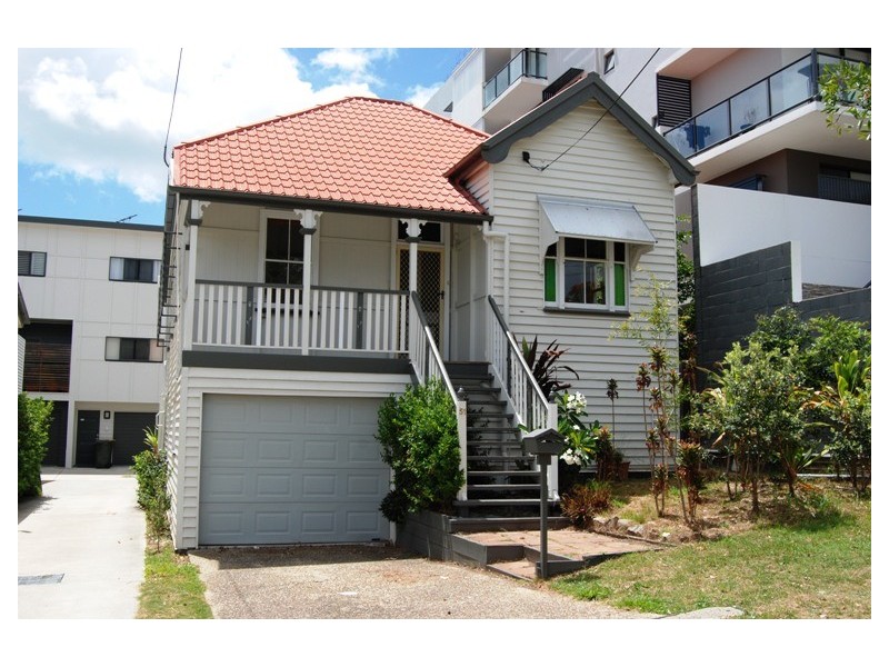 51 Rosemount Terrace, Windsor QLD 4030