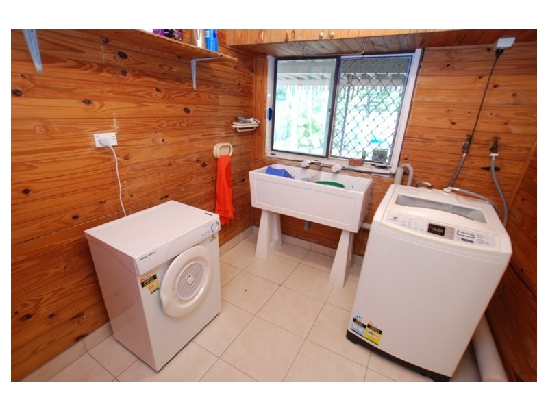 17 Karena Street, Brendale QLD 4500