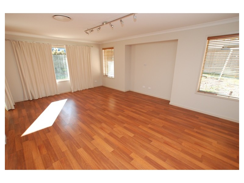 9 Krause Street, Deception Bay QLD 4508