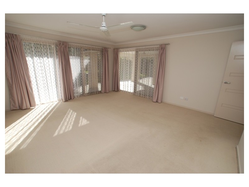 9 Krause Street, Deception Bay QLD 4508