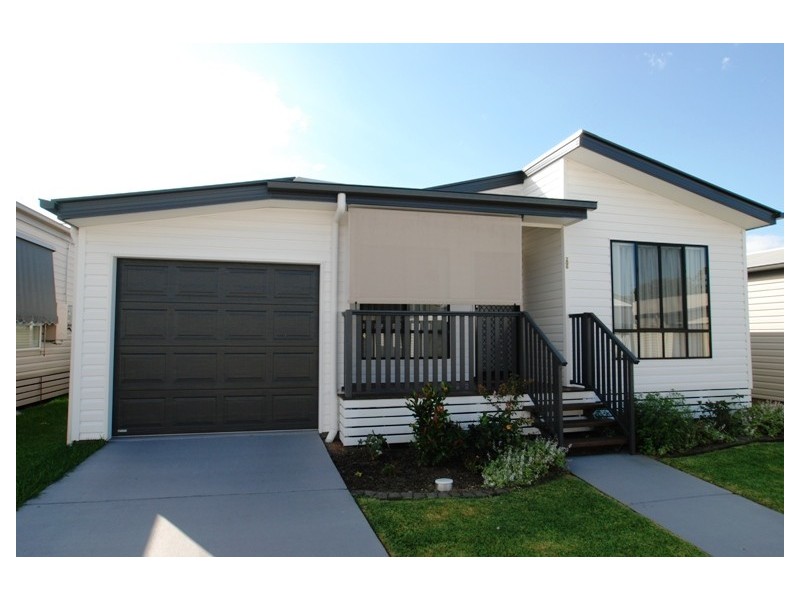 98 Service Road East, Burpengary QLD 4505