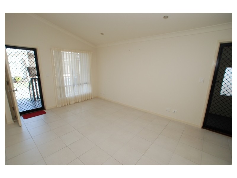 98 Service Road East, Burpengary QLD 4505