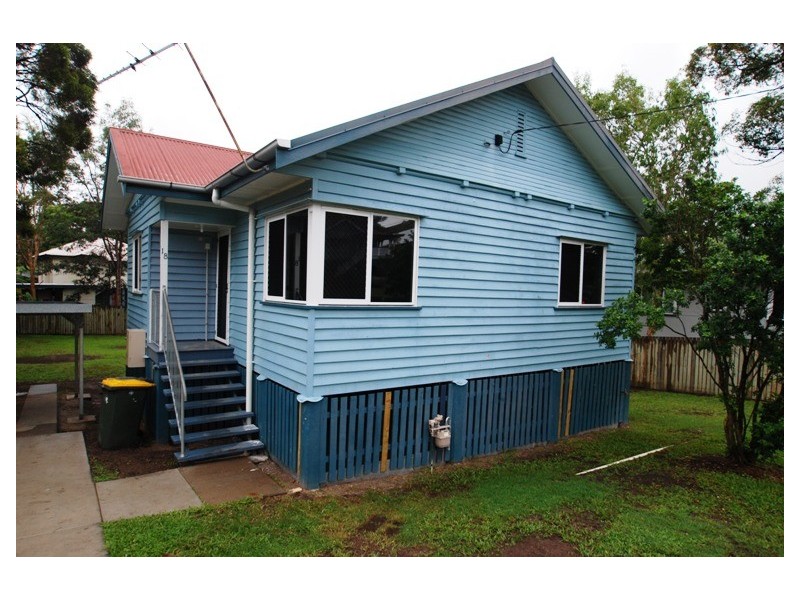 18 Elrose Street, Keperra QLD 4054