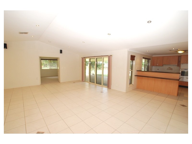 9 Thyme Court, Upper Caboolture QLD 4510