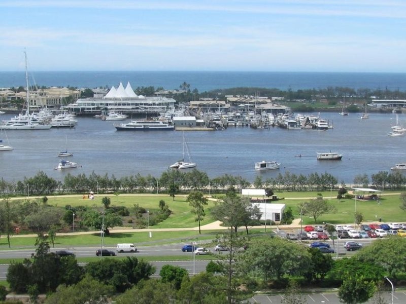 13C / 10 Marine Parade, Southport QLD 4215