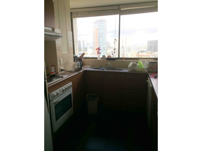 13C / 10 Marine Parade, Southport QLD 4215