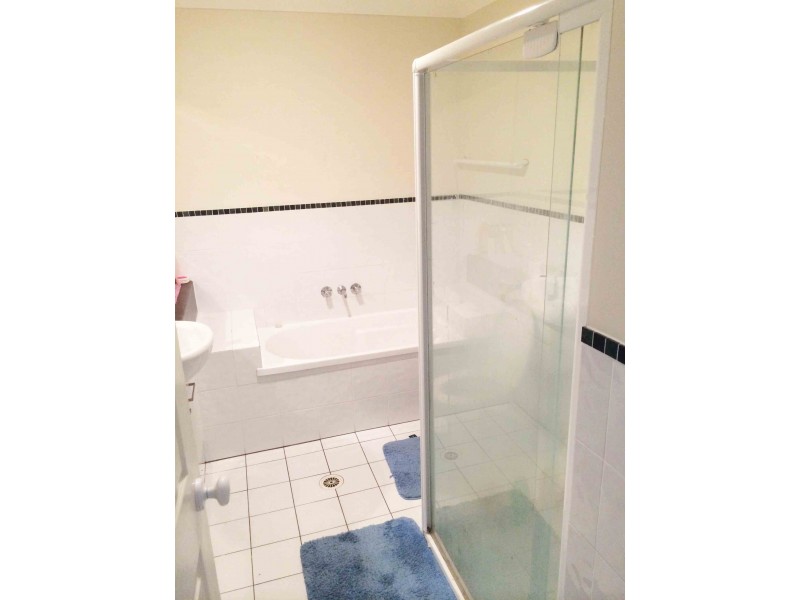 36 / 24 JESSICA DRIVE, Upper Coomera QLD 4209