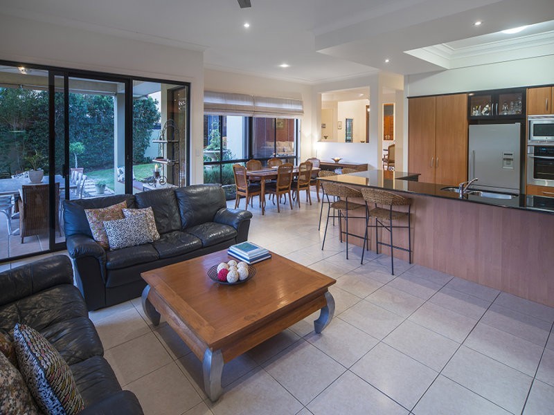 3147 RIVERLEIGH DRIVE, Hope Island QLD 4212