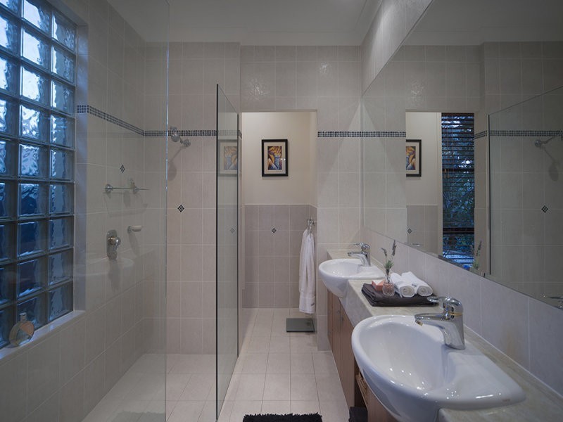 3147 RIVERLEIGH DRIVE, Hope Island QLD 4212