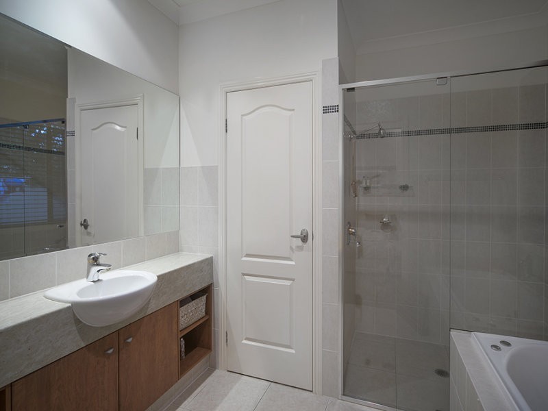 3147 RIVERLEIGH DRIVE, Hope Island QLD 4212