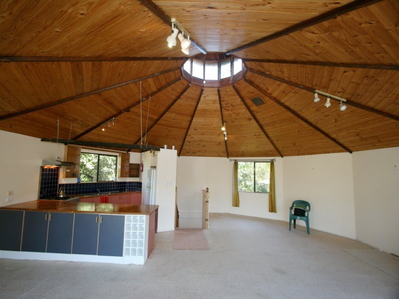 25 NORTH RD, Lower Beechmont QLD 4211
