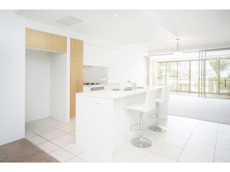 1785 RIALTO QUAY DRIVE, Hope Island QLD 4212