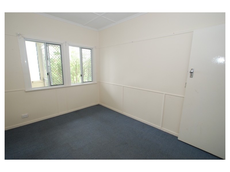 18 Garde Street, Stafford QLD 4053