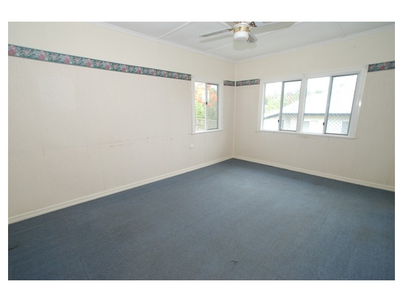 18 Garde Street, Stafford QLD 4053