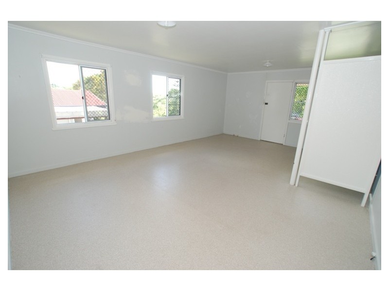 19 Maryland Street, Stafford Heights QLD 4053