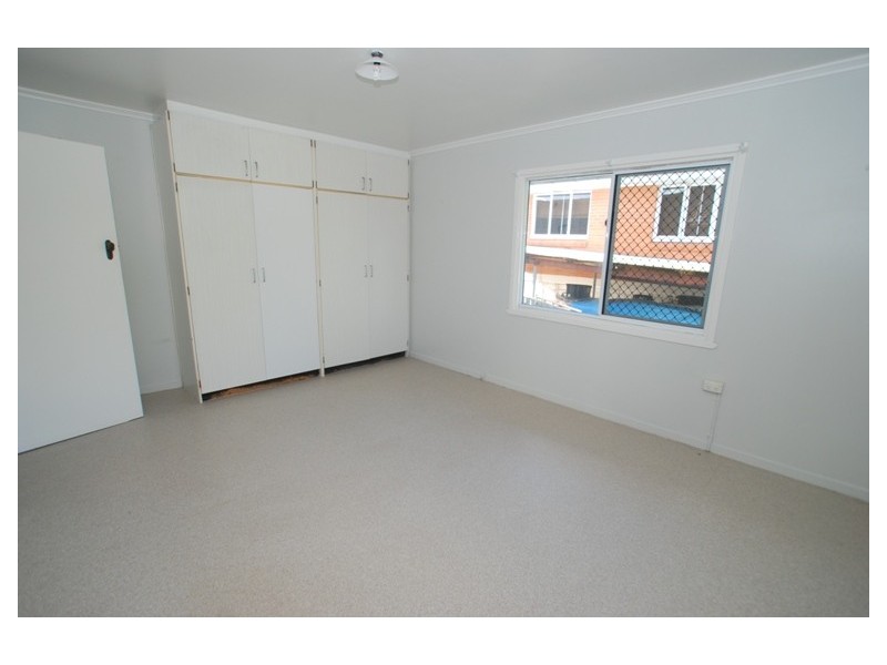 19 Maryland Street, Stafford Heights QLD 4053