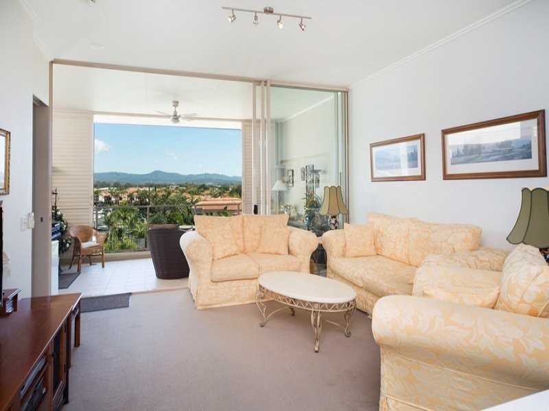 1750/1 RIALTO QUAY DRIVE, Hope Island QLD 4212
