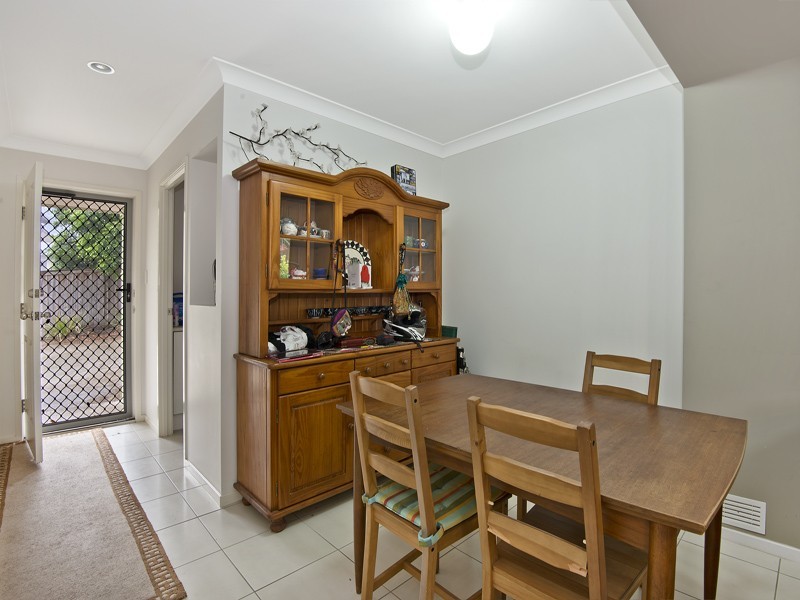 2/6-8 Petrie Street, Petrie QLD 4502