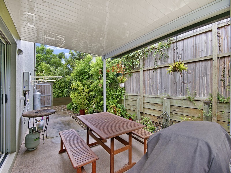 2/6-8 Petrie Street, Petrie QLD 4502