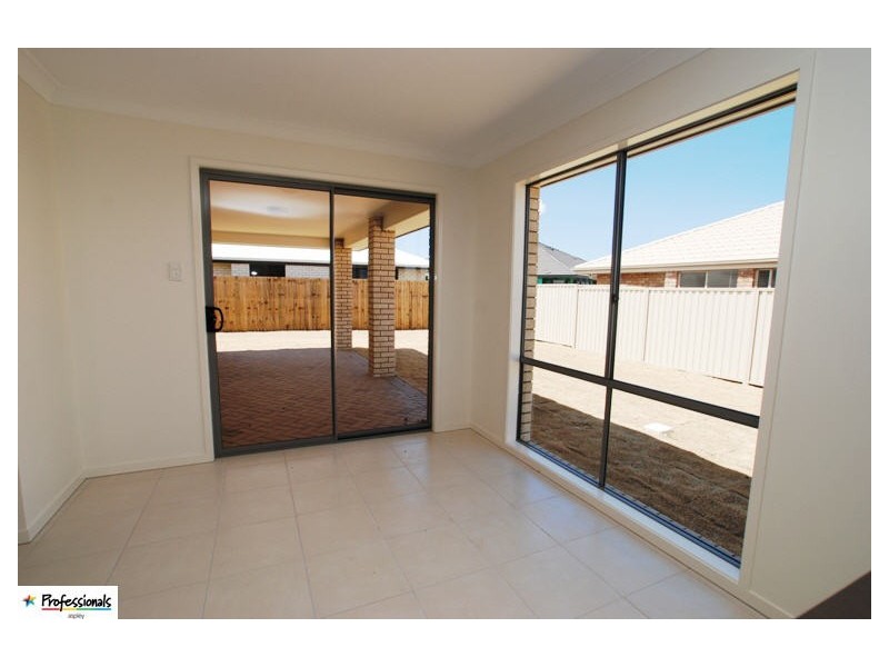 6 Auclair Street, Caboolture QLD 4510