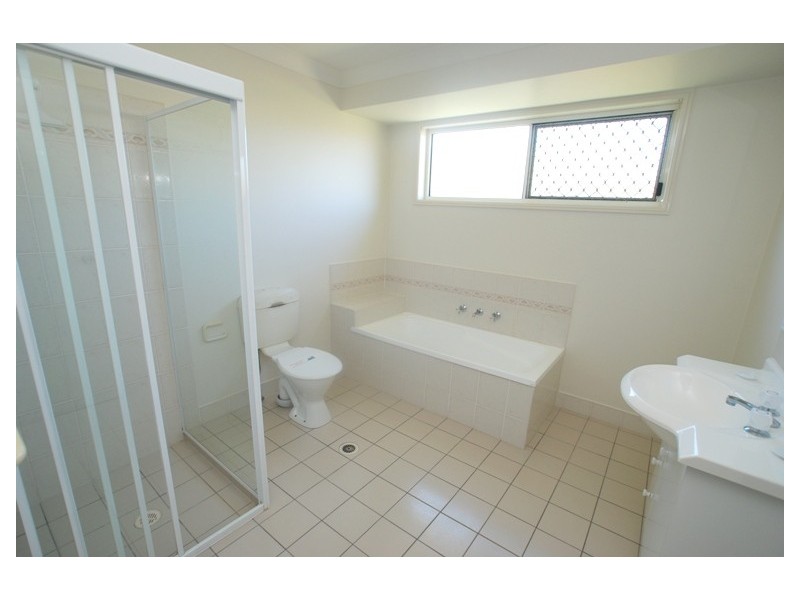 17 Petunia Close, Fitzgibbon QLD 4018