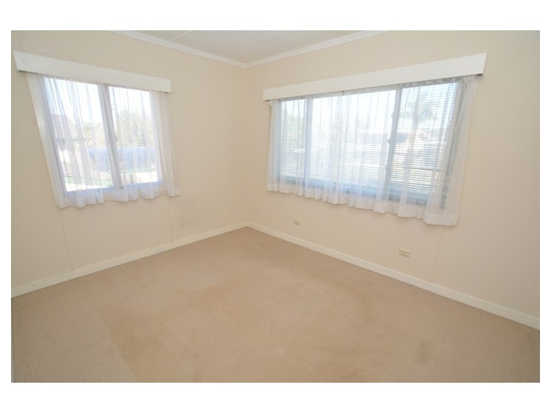 16 Strathdale Street, Aspley QLD 4034