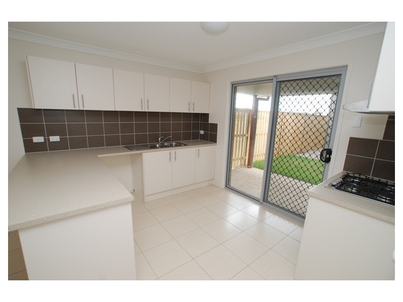 1/8 Endeavour Close, Fitzgibbon QLD 4018