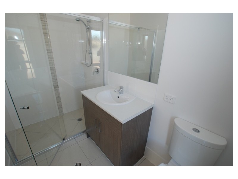 8 Densmore Street, Bracken Ridge QLD 4017