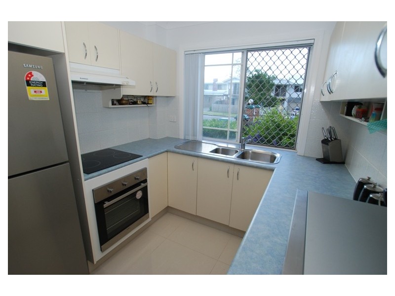 2/27 Brickfield Road, Aspley QLD 4034