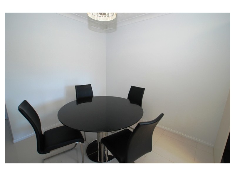 2/27 Brickfield Road, Aspley QLD 4034