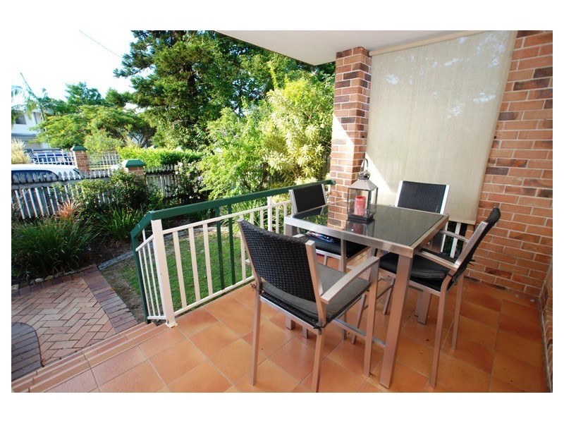 2/27 Brickfield Road, Aspley QLD 4034