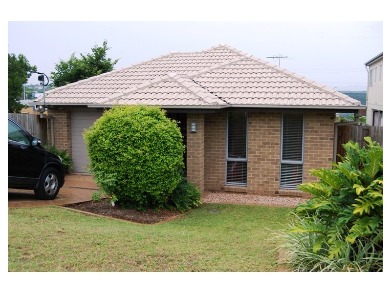 8 Centre Street, Aspley QLD 4034