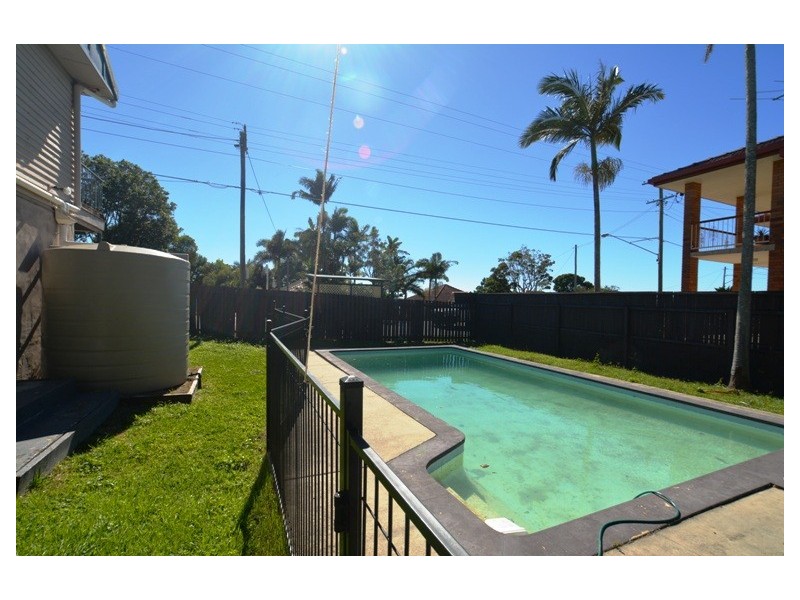 100 Hamilton Road, Wavell Heights QLD 4012