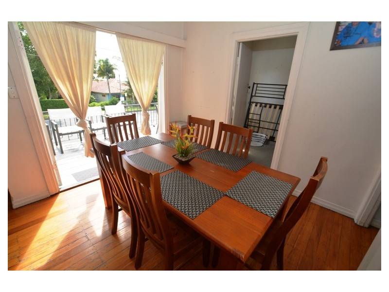 100 Hamilton Road, Wavell Heights QLD 4012