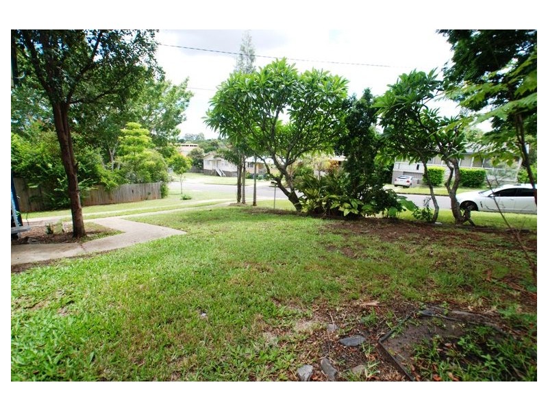 84 Ringrose Street, Stafford Heights QLD 4053