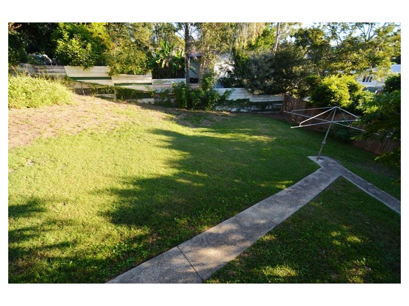 84 Ringrose Street, Stafford Heights QLD 4053