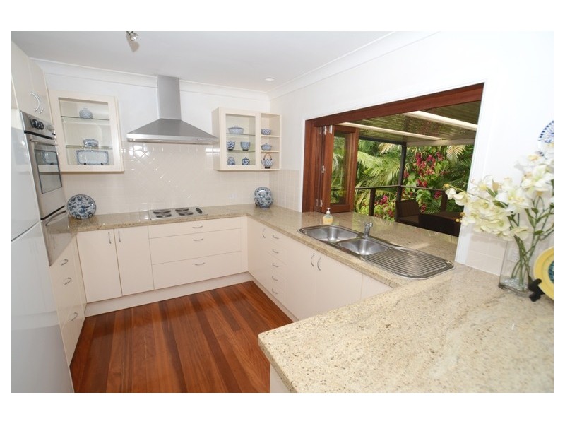 29 Mount Glorious Road, Samford Village QLD 4520