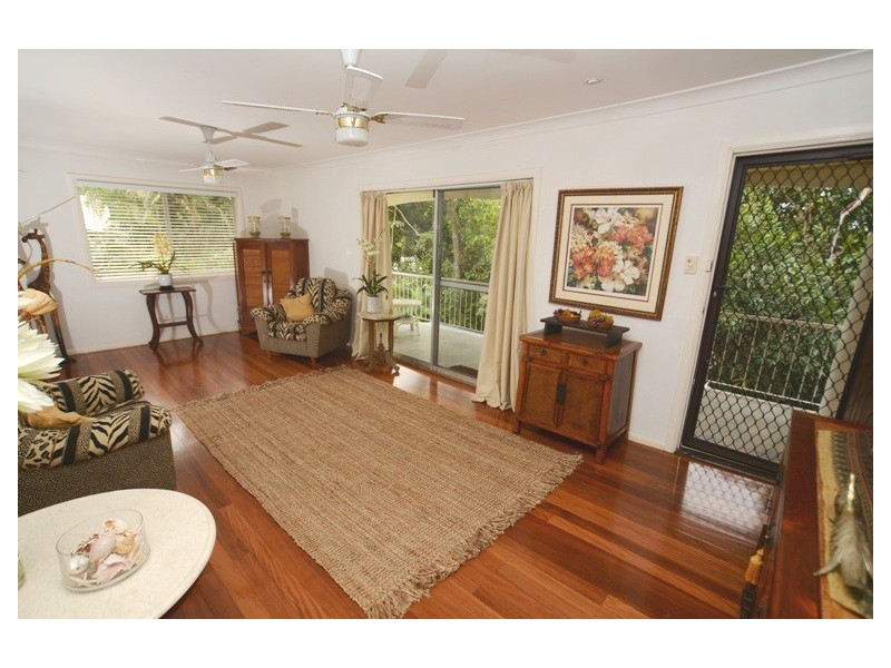 29 Mount Glorious Road, Samford Village QLD 4520