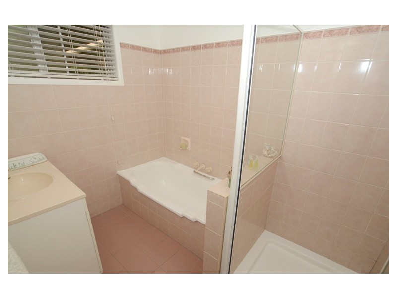 29 Mount Glorious Road, Samford Village QLD 4520