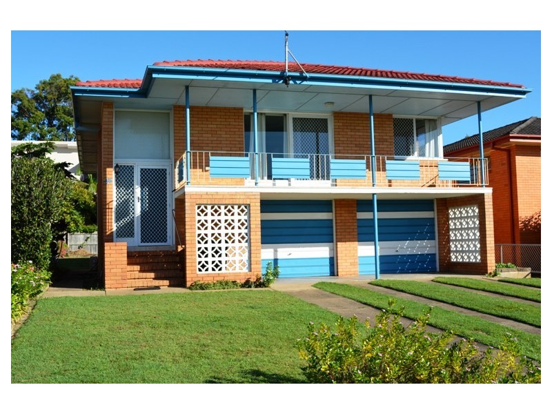 38 Hilltop Avenue, Chermside QLD 4032